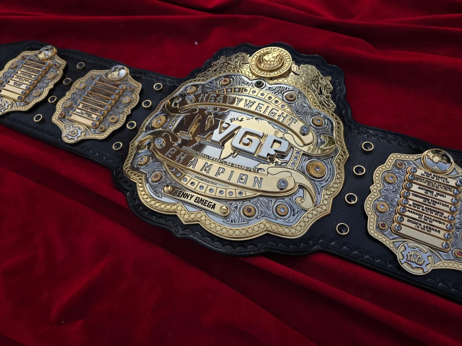 IWGP Championship Belts
